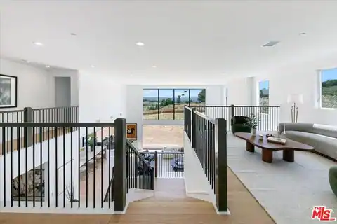 22810 Seaqua Cir, Chatsworth, CA 91311 — photo 24