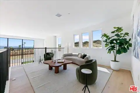22810 Seaqua Cir, Chatsworth, CA 91311 — photo 26