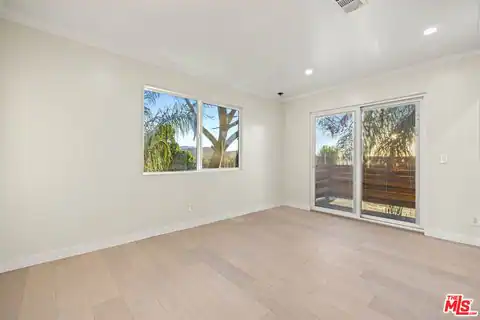 10941 Cardamine Pl, Los Angeles, CA 91042 — photo 9