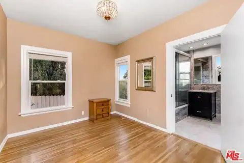 2238 El Contento Dr, Los Angeles, CA 90068 — photo 16