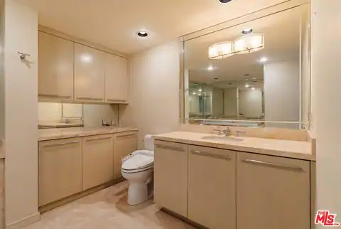8787 Shoreham Dr #407, West Hollywood, CA 90069 — photo 15