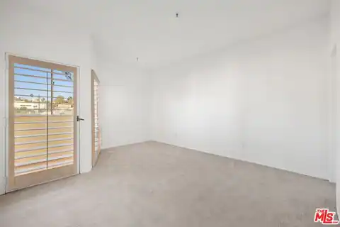 235 Main St #223, Los Angeles, CA 90291 — photo 14