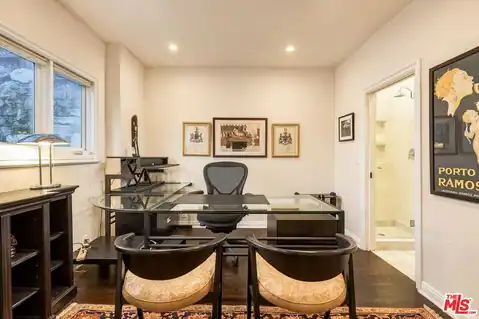 7887 Hillside Ave, Los Angeles, CA 90046 — photo 9