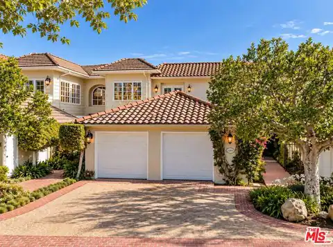 2282 Canyonback Rd, Los Angeles, CA 90049 — photo 2