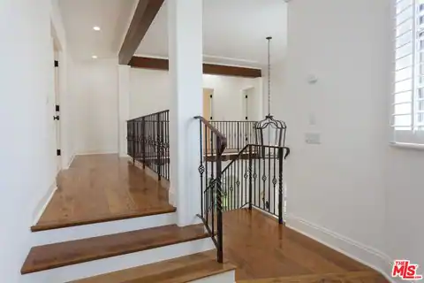 763 Patterson Pl, Los Angeles, CA 90272 — photo 10