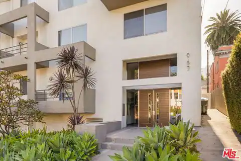 967 Hammond St #5, West Hollywood, CA 90069 — photo 2