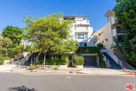 8703 W West Knoll Dr #104, West Hollywood, CA 90069 — photo 24