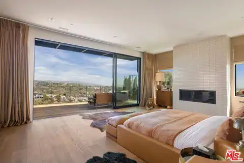 1030 Somera Rd, Los Angeles, CA 90077 — photo 14
