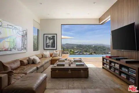1030 Somera Rd, Los Angeles, CA 90077 — photo 7