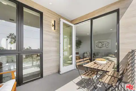 7428 Santa Monica Blvd #406, West Hollywood, CA 90046 — photo 7