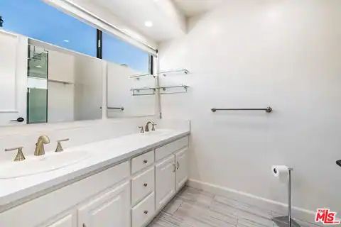 9507 W Olympic Blvd, Beverly Hills, CA 90212 — photo 23