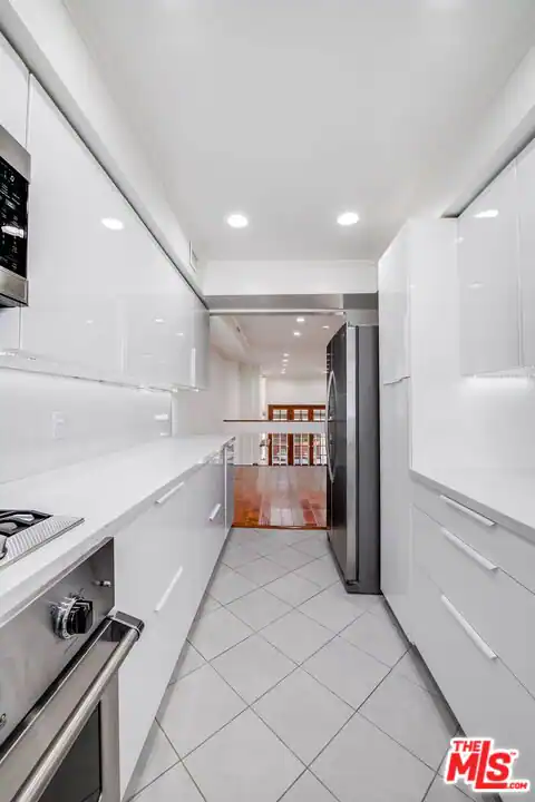 9507 W Olympic Blvd, Beverly Hills, CA 90212 — photo 8