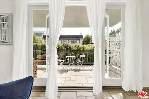 11952 Montana Ave #303, Los Angeles, CA 90049 — photo 10