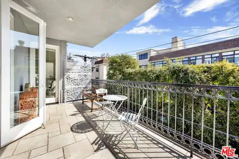 11952 Montana Ave #303, Los Angeles, CA 90049 — photo 11