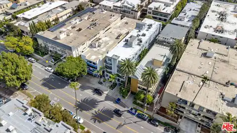 11952 Montana Ave #303, Los Angeles, CA 90049 — photo 21