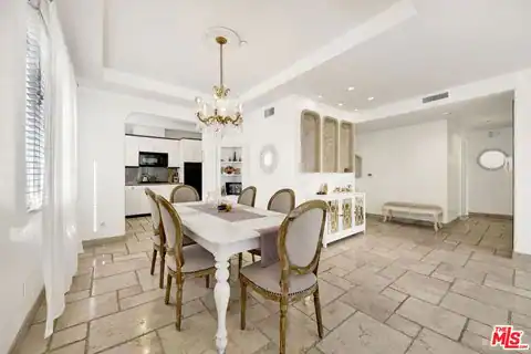 11952 Montana Ave #303, Los Angeles, CA 90049 — photo 5