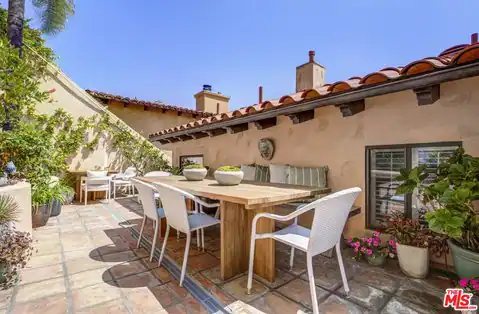 6383 Quebec Dr, Los Angeles, CA 90068 — photo 10