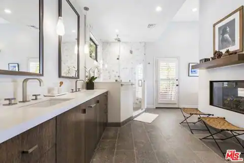 6383 Quebec Dr, Los Angeles, CA 90068 — photo 11