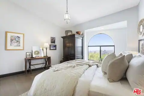 6383 Quebec Dr, Los Angeles, CA 90068 — photo 13