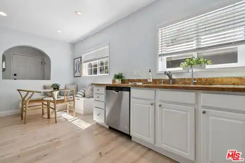 4301 Fulton Ave #106, Los Angeles, CA 91423 — photo 16