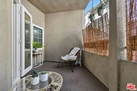 4301 Fulton Ave #106, Los Angeles, CA 91423 — photo 9
