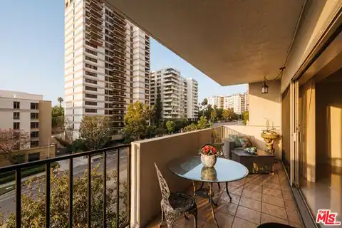 10450 Wilshire Blvd #4J, Los Angeles, CA 90024 — photo 9