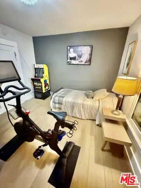 1202 N Poinsettia Pl, West Hollywood, CA 90046 — photo 17