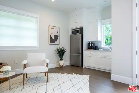 17524 Jayden Ln, Los Angeles, CA 91316 — photo 42