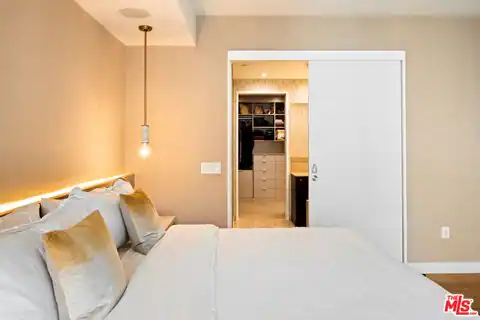 6250 Hollywood Blvd #8M, Los Angeles, CA 90028 — photo 20