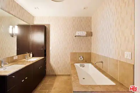 6250 Hollywood Blvd #8M, Los Angeles, CA 90028 — photo 22