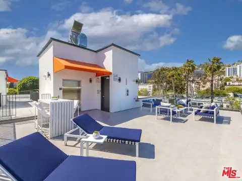 1017 N Croft Ave #105, Los Angeles, CA 90069 — photo 12