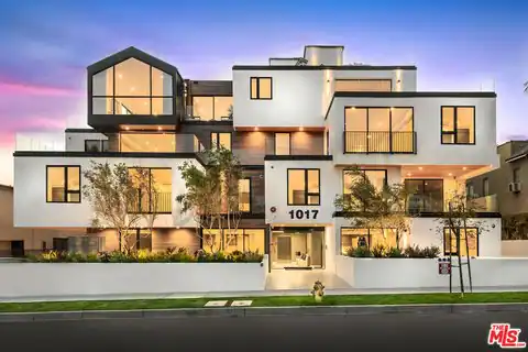 1017 N Croft Ave #105, Los Angeles, CA 90069 — photo 2