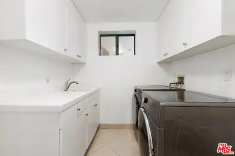 951 Ocean Ave #102, Santa Monica, CA 90403 — photo 10