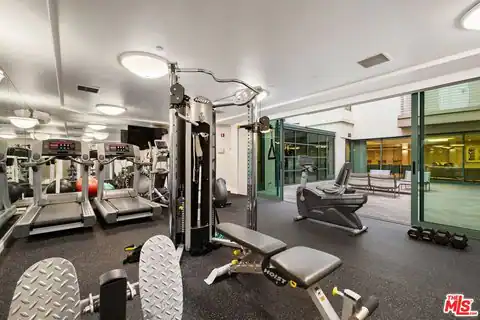 951 Ocean Ave #102, Santa Monica, CA 90403 — photo 24