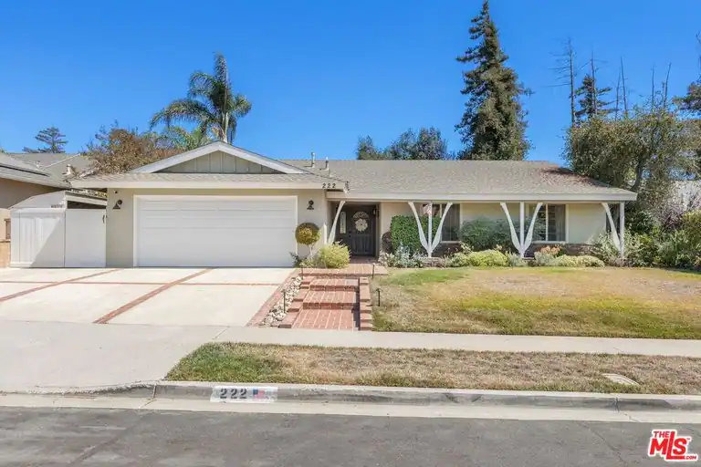 222 Dickenson Ave, Newbury Park, CA 91320