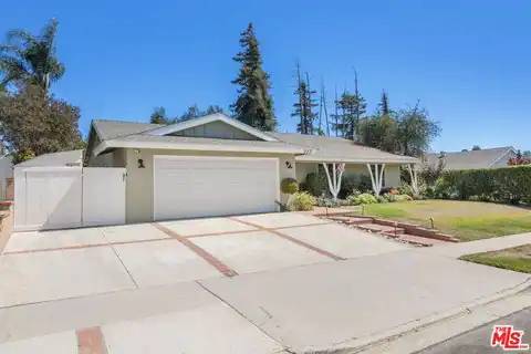 222 Dickenson Ave, Newbury Park, CA 91320 — photo 2