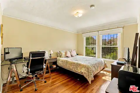 8340 W 4th St, Los Angeles, CA 90048 — photo 21
