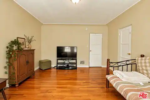 8340 W 4th St, Los Angeles, CA 90048 — photo 29