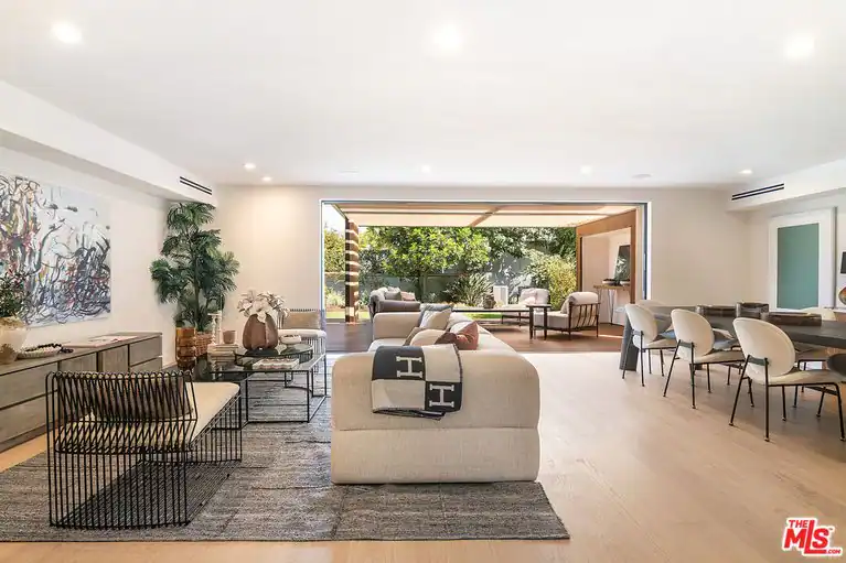 10639 Cushdon Ave, Los Angeles, CA 90064