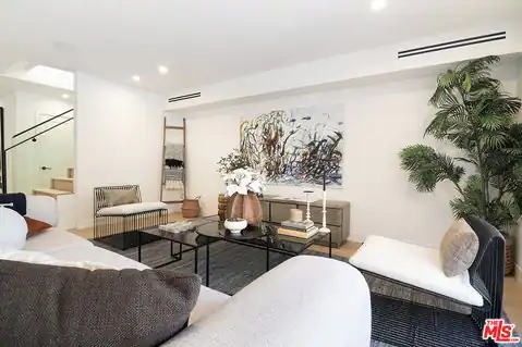 10639 Cushdon Ave, Los Angeles, CA 90064 — photo 15