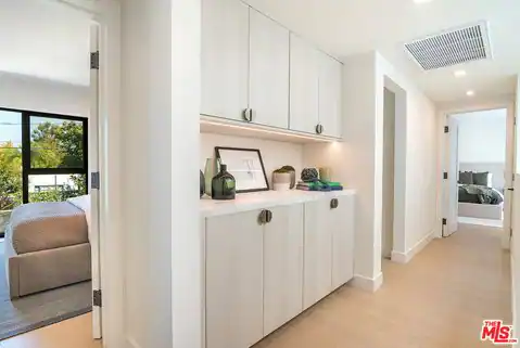 10639 Cushdon Ave, Los Angeles, CA 90064 — photo 35