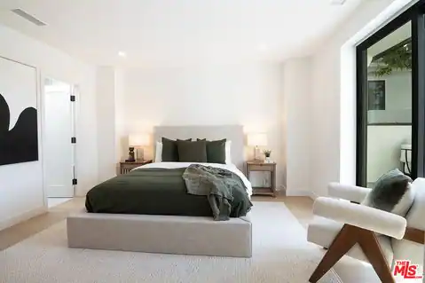 10639 Cushdon Ave, Los Angeles, CA 90064 — photo 36