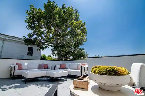 10639 Cushdon Ave, Los Angeles, CA 90064 — photo 40