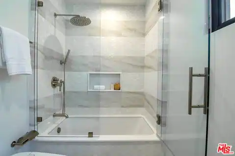 10639 Cushdon Ave, Los Angeles, CA 90064 — photo 48