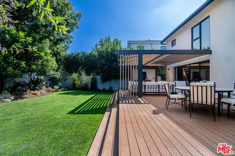 10639 Cushdon Ave, Los Angeles, CA 90064 — photo 57