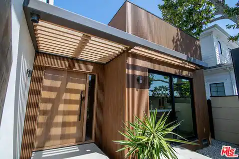10639 Cushdon Ave, Los Angeles, CA 90064 — photo 6