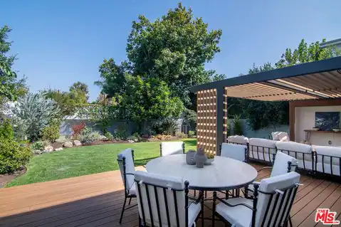 10639 Cushdon Ave, Los Angeles, CA 90064 — photo 60
