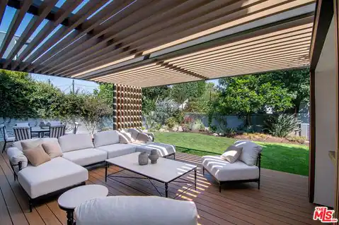 10639 Cushdon Ave, Los Angeles, CA 90064 — photo 63