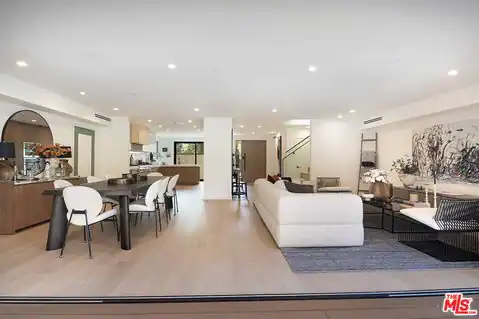 10639 Cushdon Ave, Los Angeles, CA 90064 — photo 9