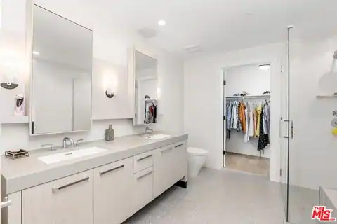 10777 Wilshire Blvd #603, Los Angeles, CA 90024 — photo 11
